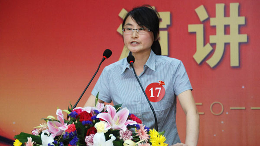 湯春燕代表德源參加開發(fā)區(qū)“紅色旋律，黨在我心”演講比賽