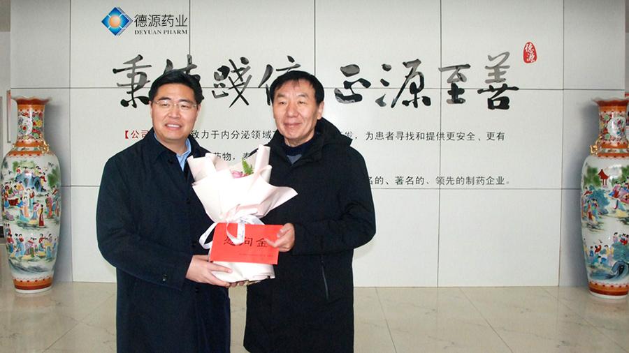 市委常委、開發(fā)區(qū)黨工委書記曹衛(wèi)東來公司走訪慰問并檢查安全工作